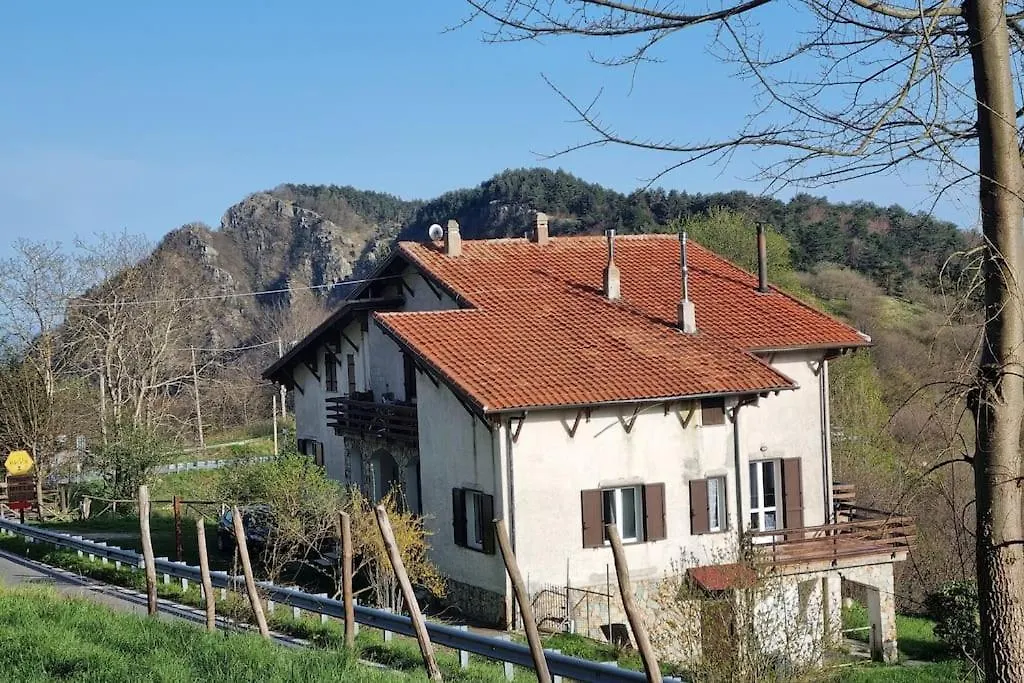 Appartamento Bee Freeride Bikers House Magliolo 0*,  Italia